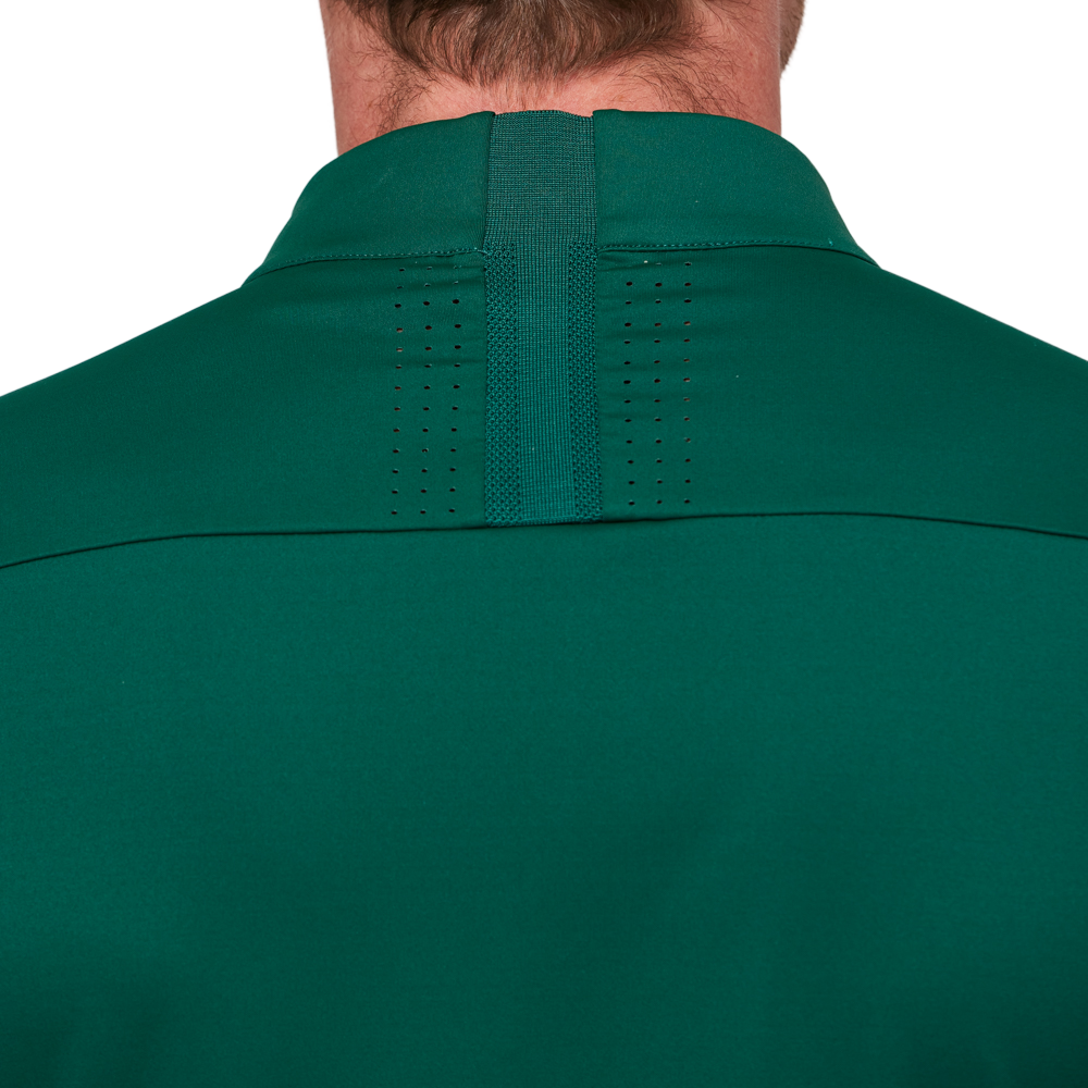 Stand-up collar half-open sleeve sweater