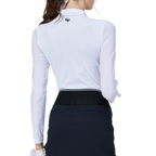 ビーズ付きの襟が付いた、レディースの白いアイスシルクの日焼け防止ラグラン スリーブ トップス。